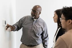 Smart thermostat demonstration Tri Pointe Homes Smart thermostat demonstration Tri Pointe Homes