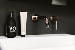 4 Koto Cabin Bath Faucets Close Up 4 Koto Cabin Bath Faucets Close Up