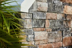 Kentucky Ledgestone Reeves Land O' Lakes - Florida House Stone Detail Kentucky Ledgestone Reeves Land O' Lakes - Florida House Stone Detail