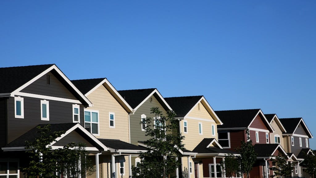 A row of townhomes