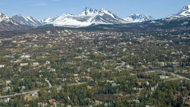 Aerial view of homes in Alaska, a state which has a relatively high number of people planning to leave.
