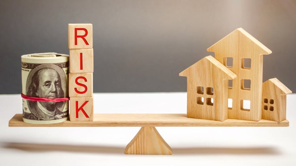 Assessing the financial risks of purchasing a home in current market conditions