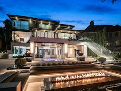 Outdoor area of Zoe Outdoor area of Zoe