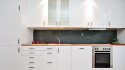 Small, modern kitchen Small, modern kitchen