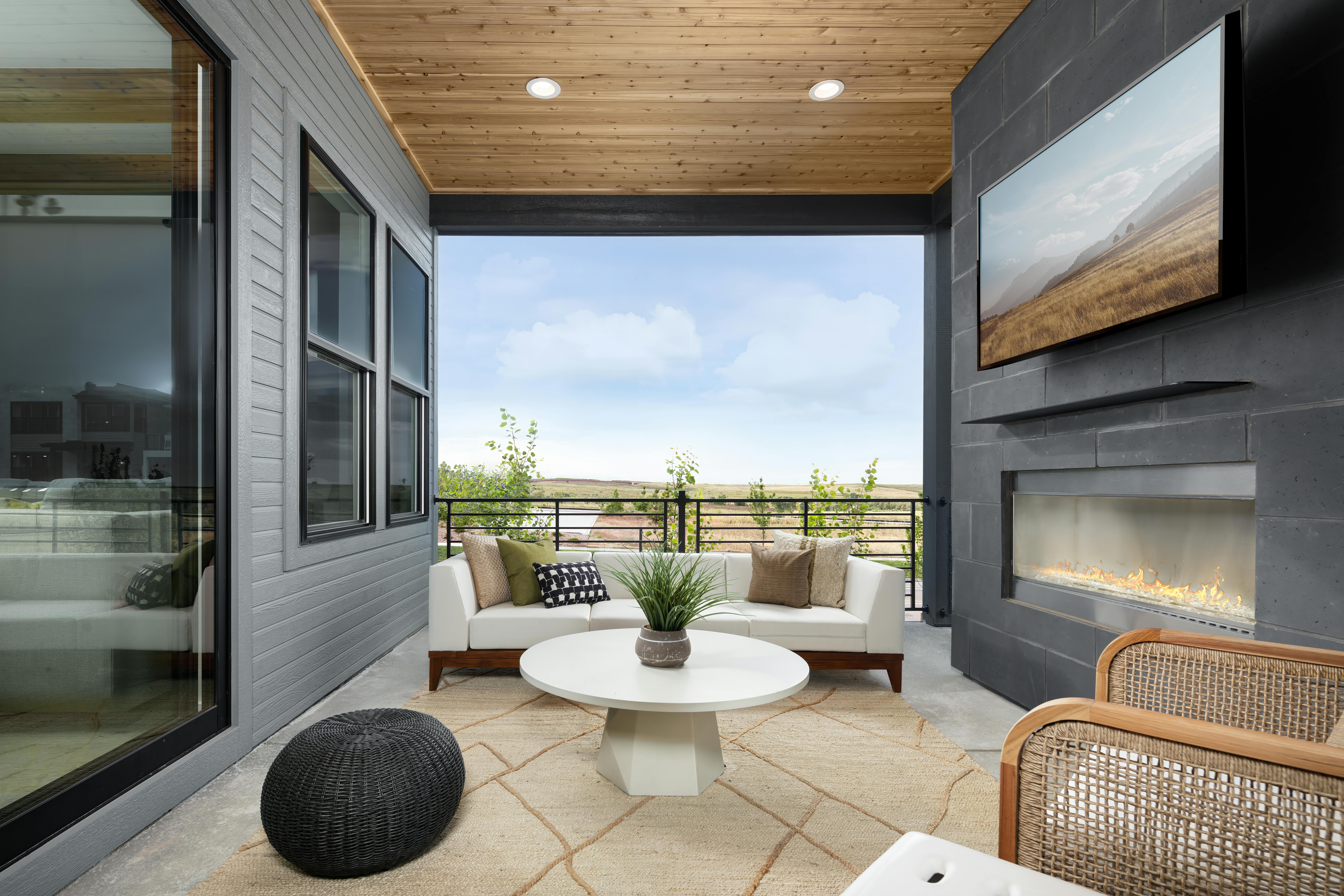 Fusion covered patio