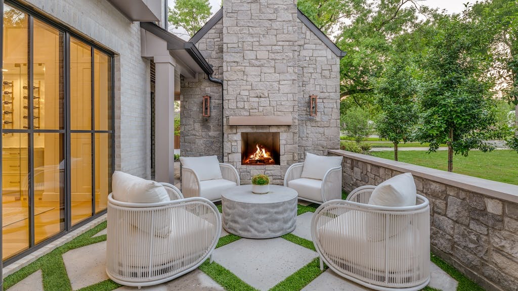 Compact outdoor space