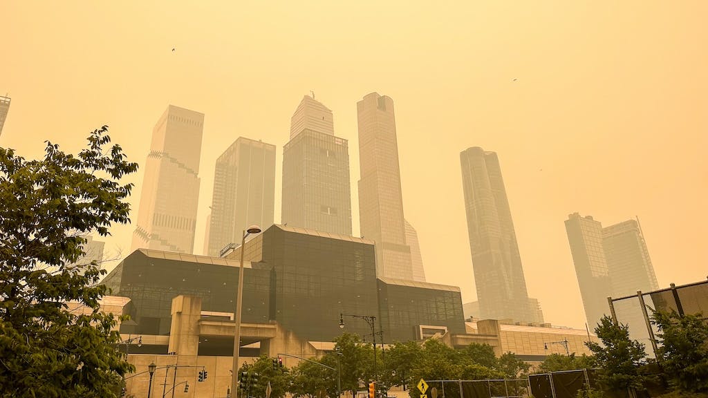 Smoke from wildfires in New York City