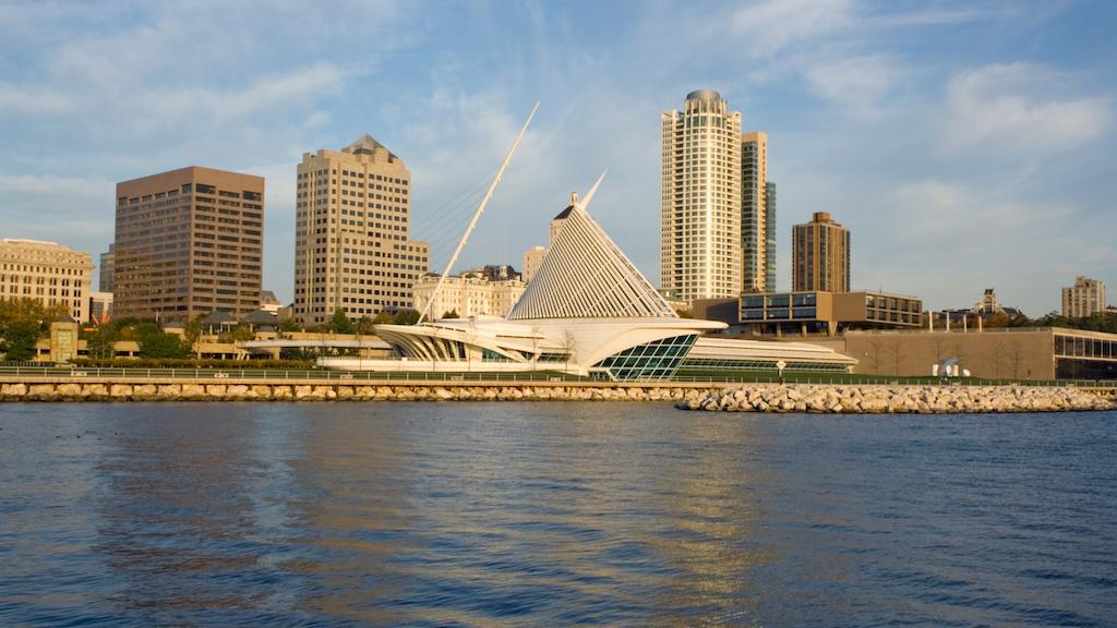 Milwaukee skyline